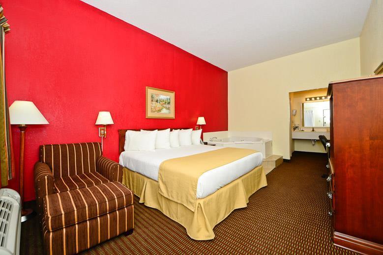 Manchester Heritage Inn & Suites Exterior foto